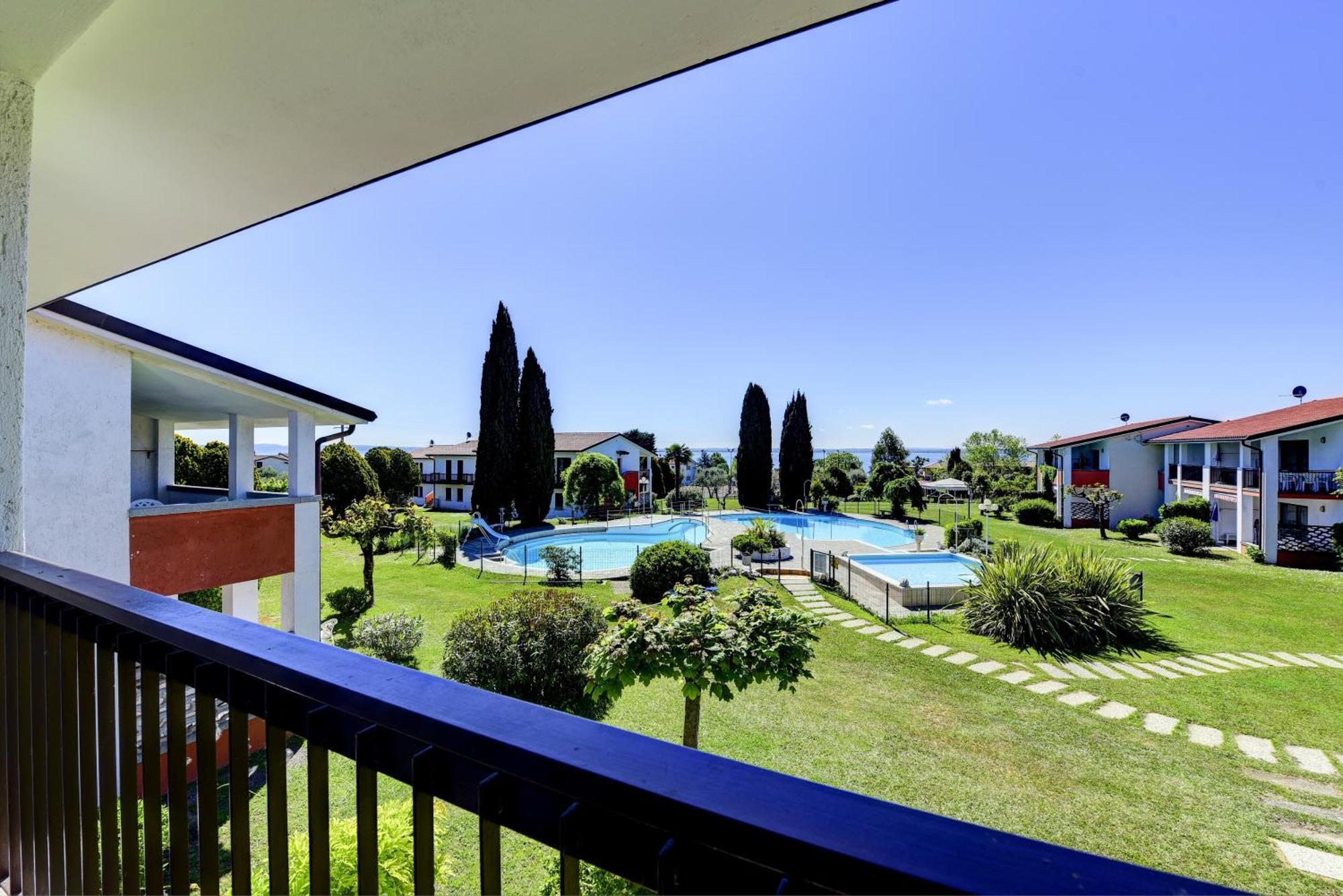 Italsol Residence Riai Moniga del Garda Rom bilde