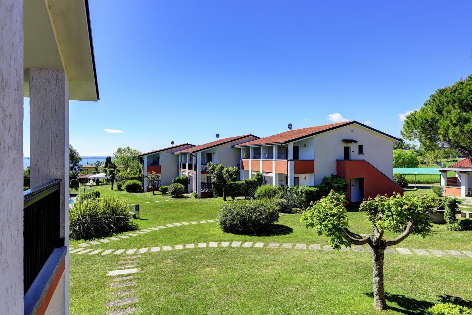 Italsol Residence Riai Moniga del Garda Rom bilde