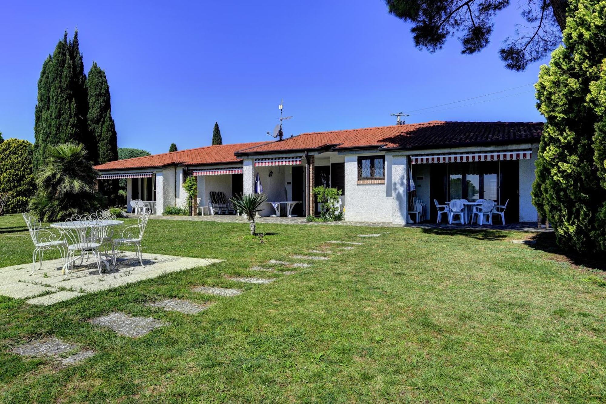 Italsol Residence Riai Moniga del Garda Rom bilde